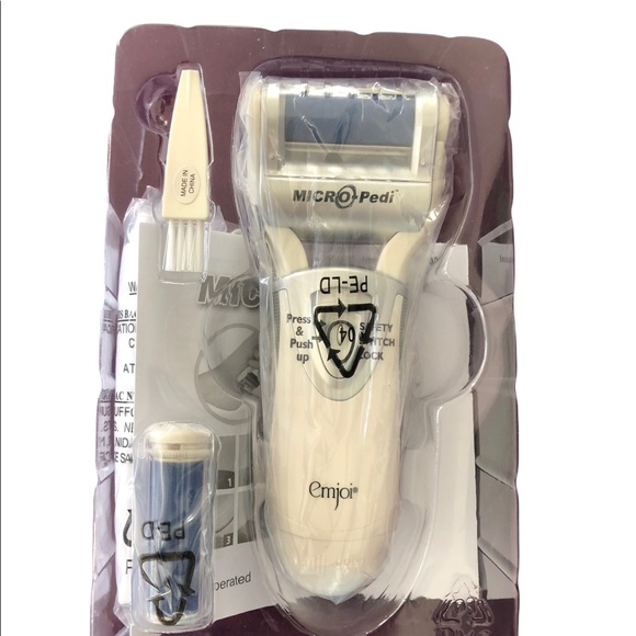 Emoji micro-pedi NEW in box and original packaging. - Picture 7 of 8